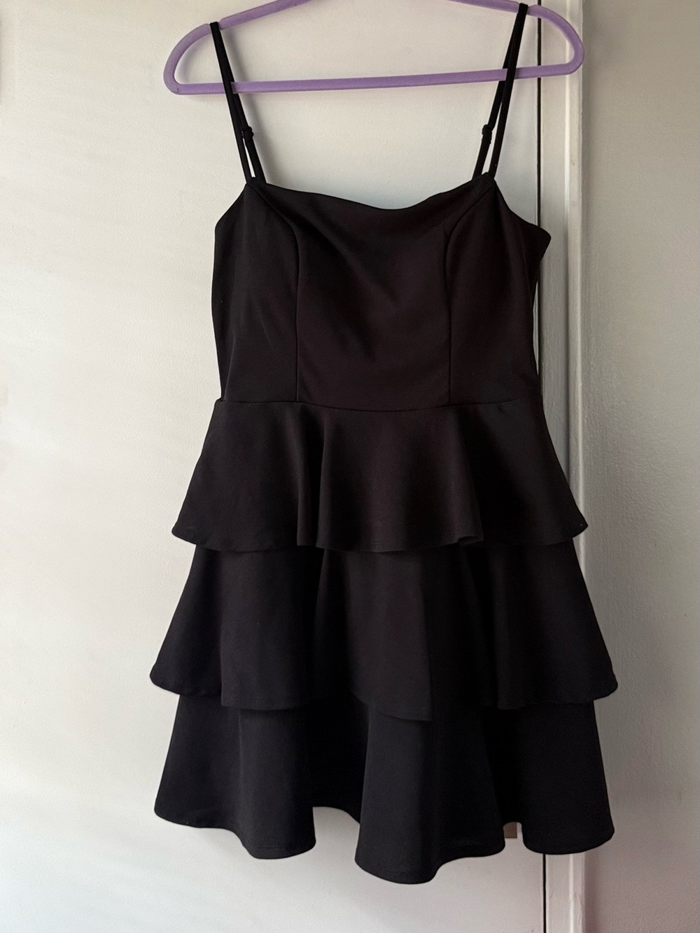 Trixxi Black Tiered Ruffle Dress Open Back Size Large Sexy Chic